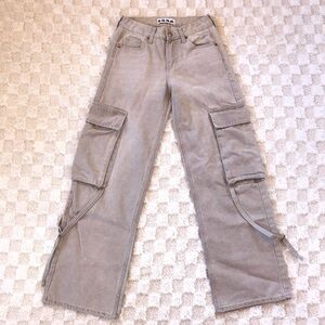 S.O.N.G Tan Cargo Jeans